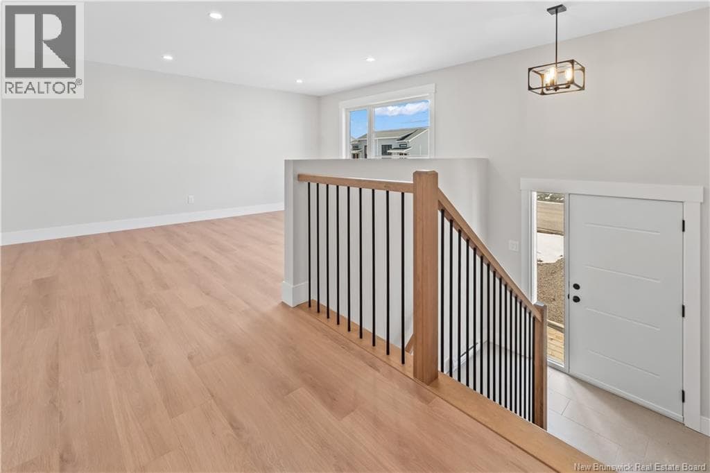 275 MACCOUN STREET — photo 4