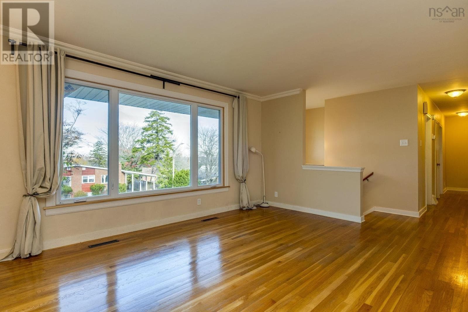 34 HAZELHOLME DRIVE — photo 5