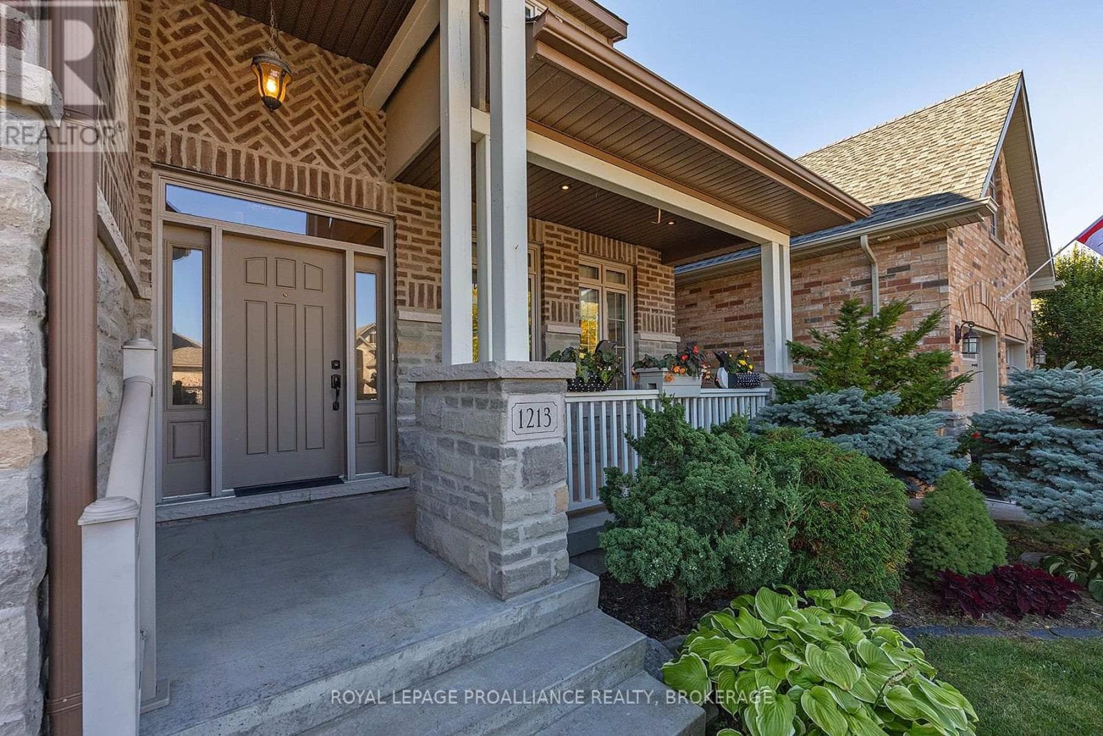 1213 ATKINSON STREET — photo 3