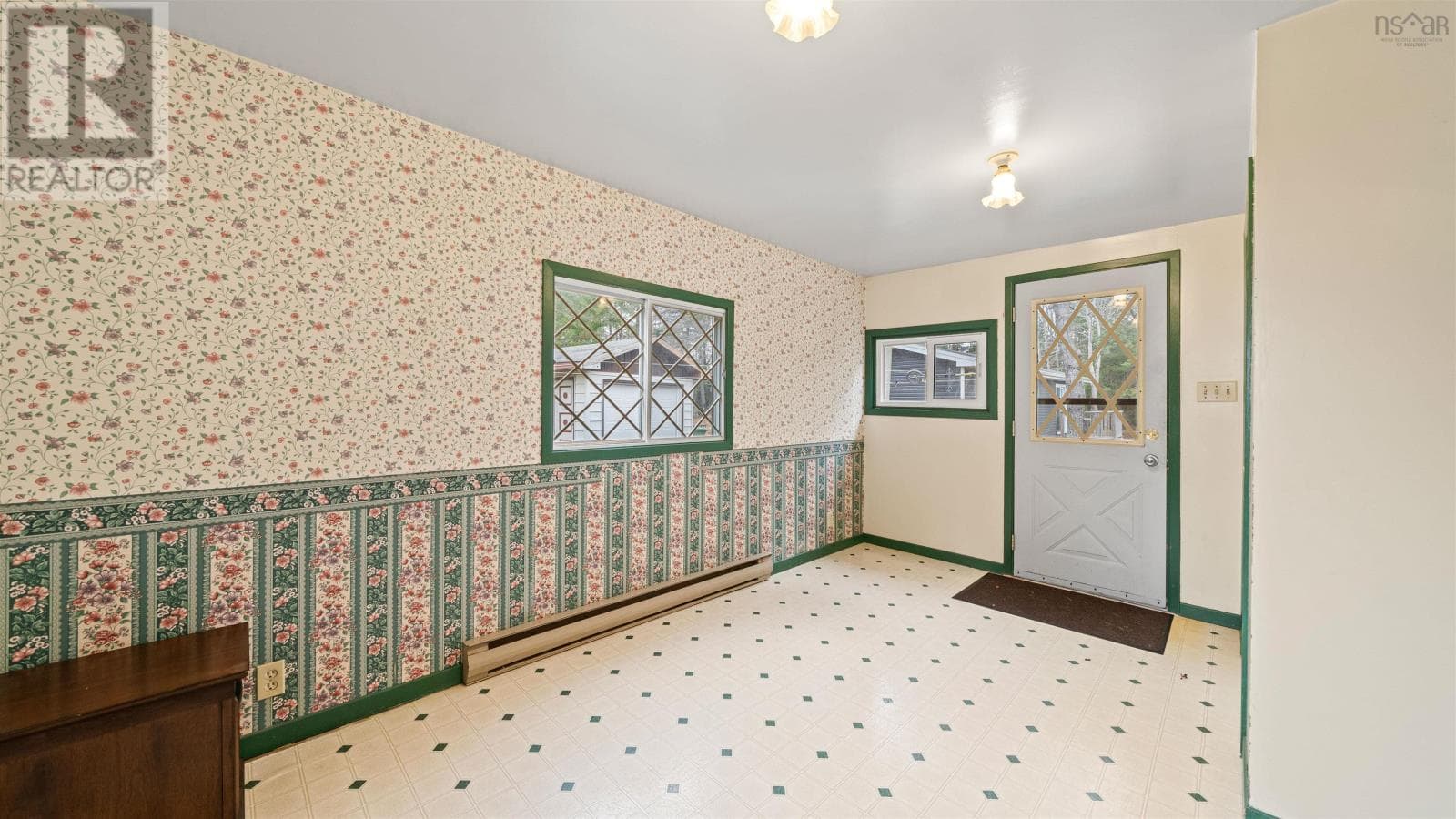 21 JAMES STREET — photo 3