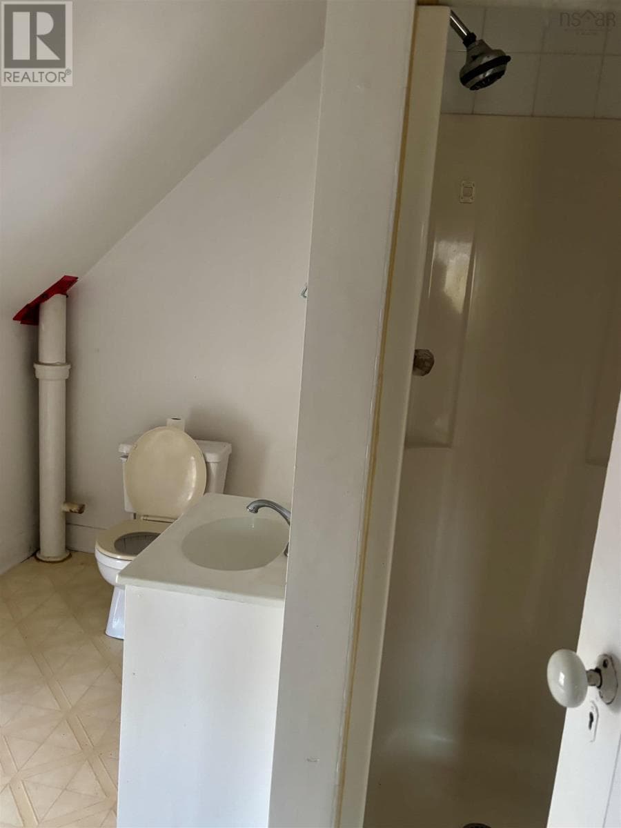 327 SOUTH FOORD STREET — photo 5