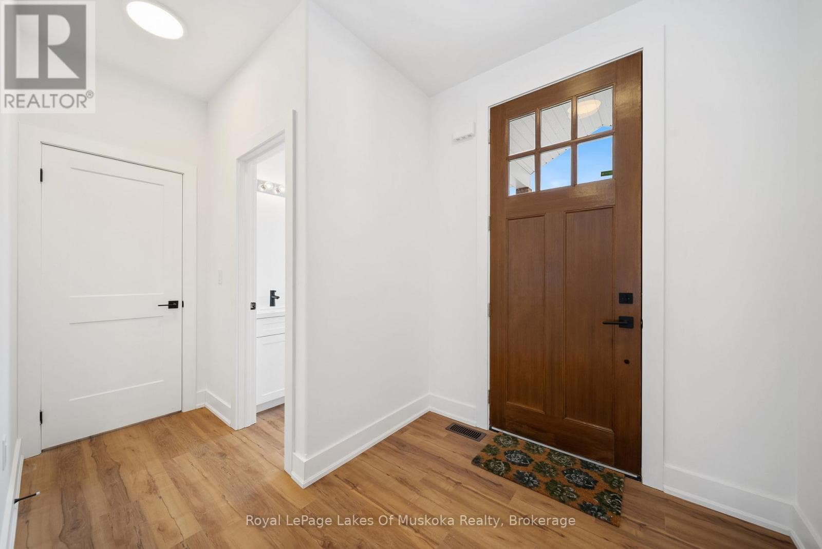 1 MEADOW ACRES ROAD — photo 2