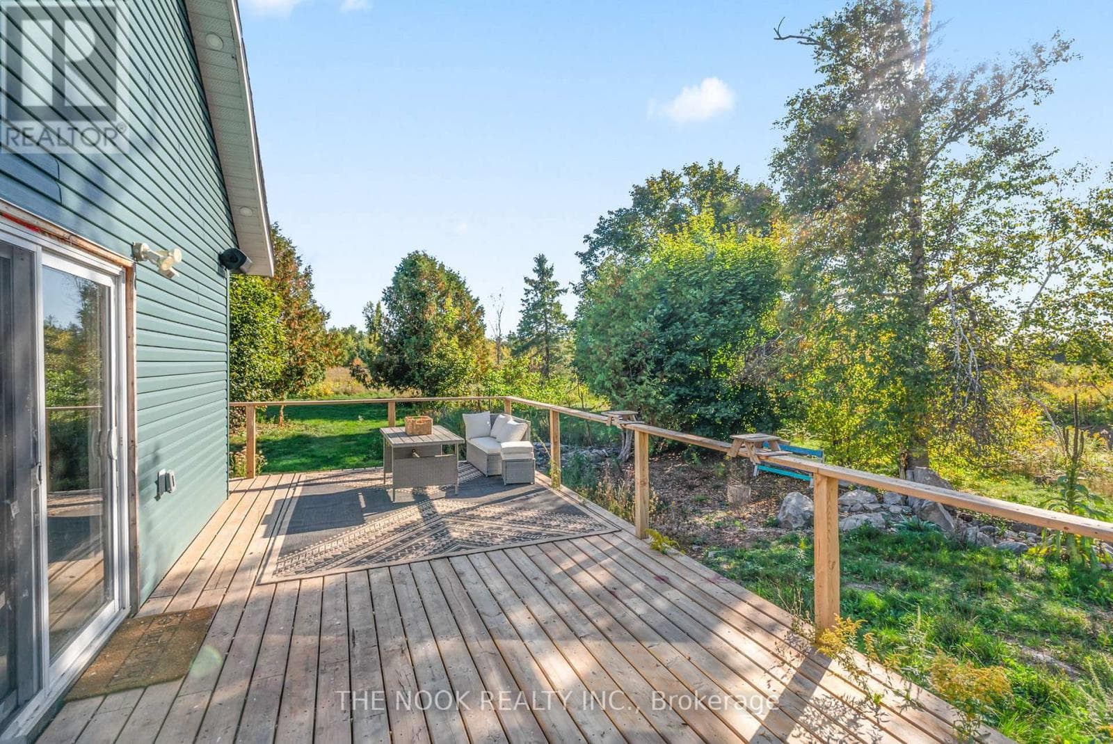 46 MCGUIRE BEACH ROAD, Central Lakes — photo 3