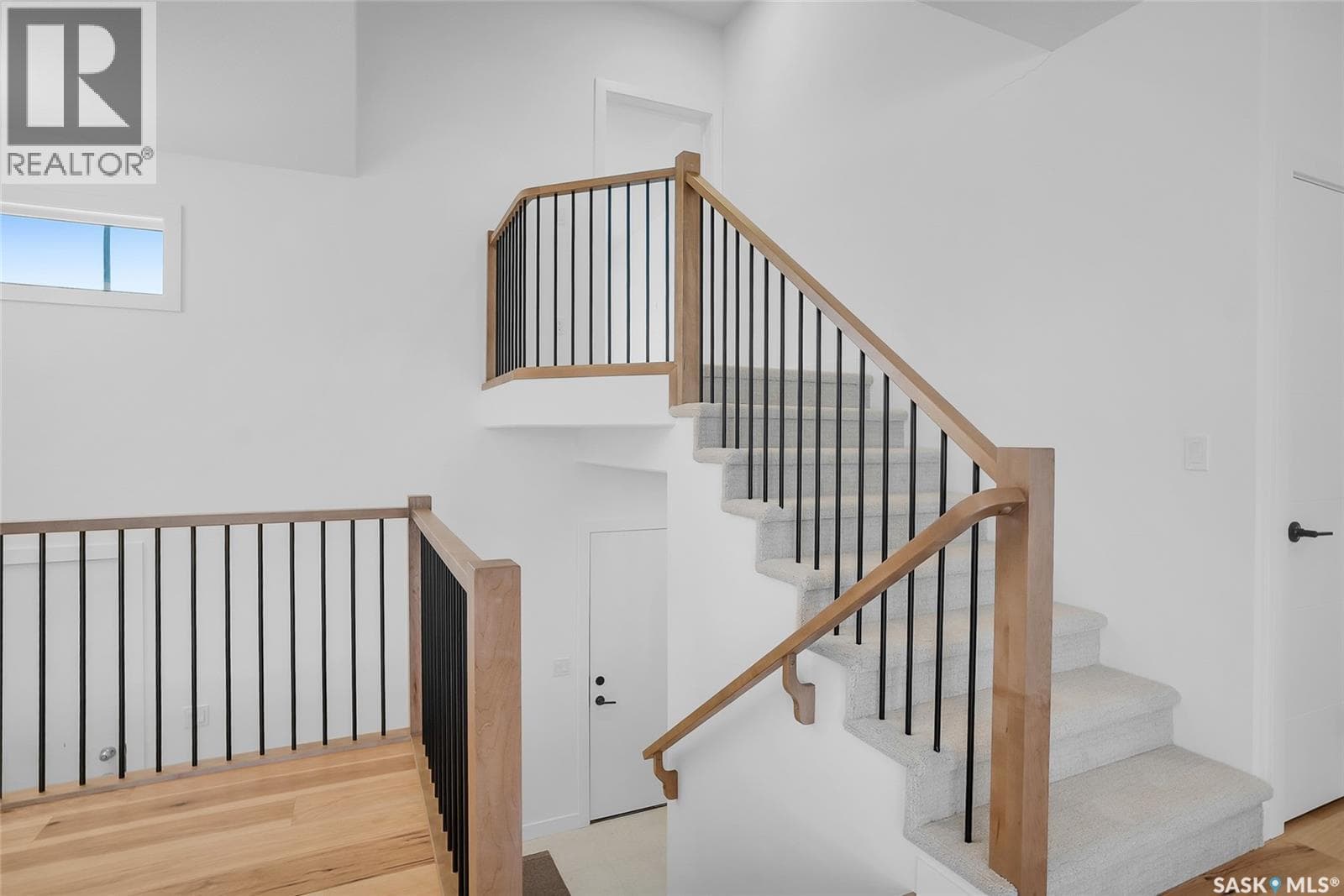 608 Ballesteros CRESCENT — photo 3