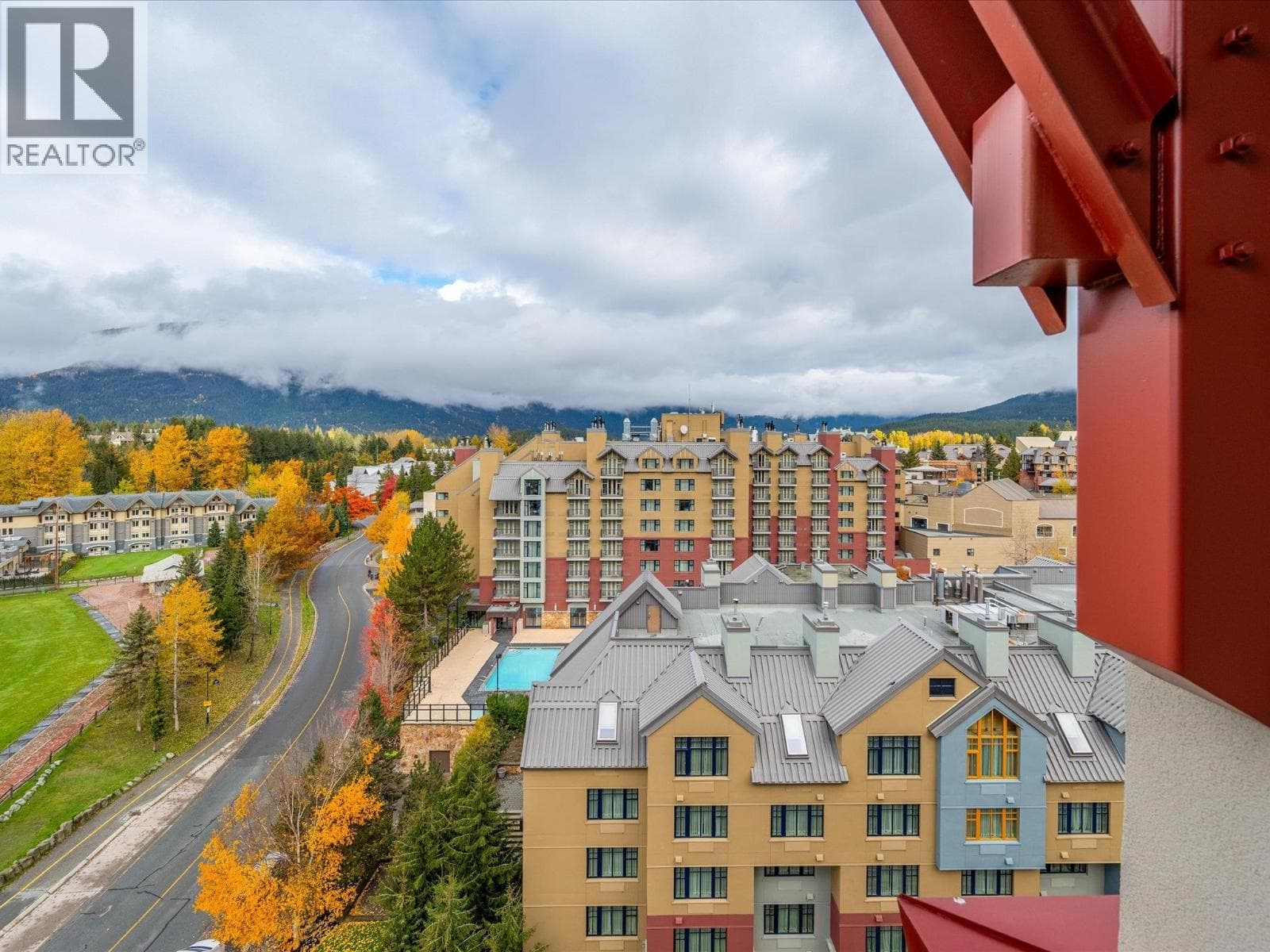 854 4090 WHISTLER WAY — photo 3