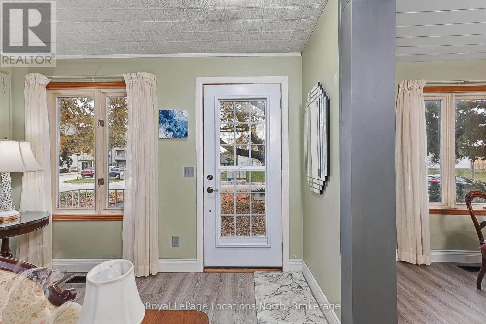 10 - 125 ALBERT STREET — photo 4