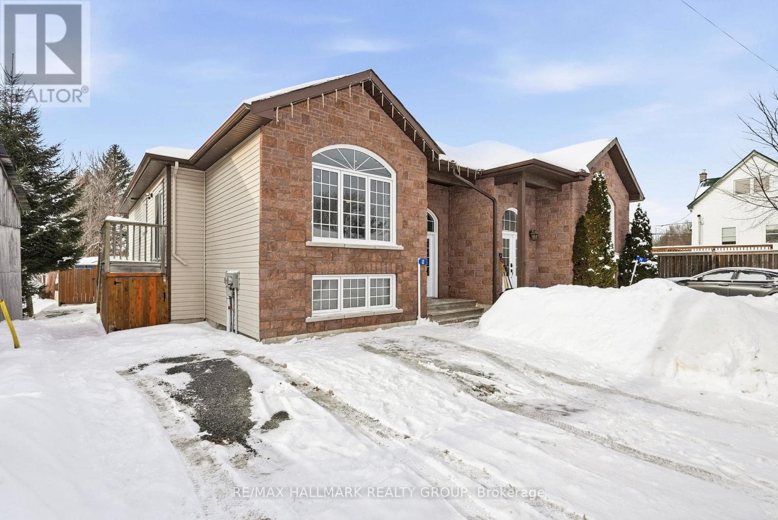 12 CEDAR STREET — photo 2