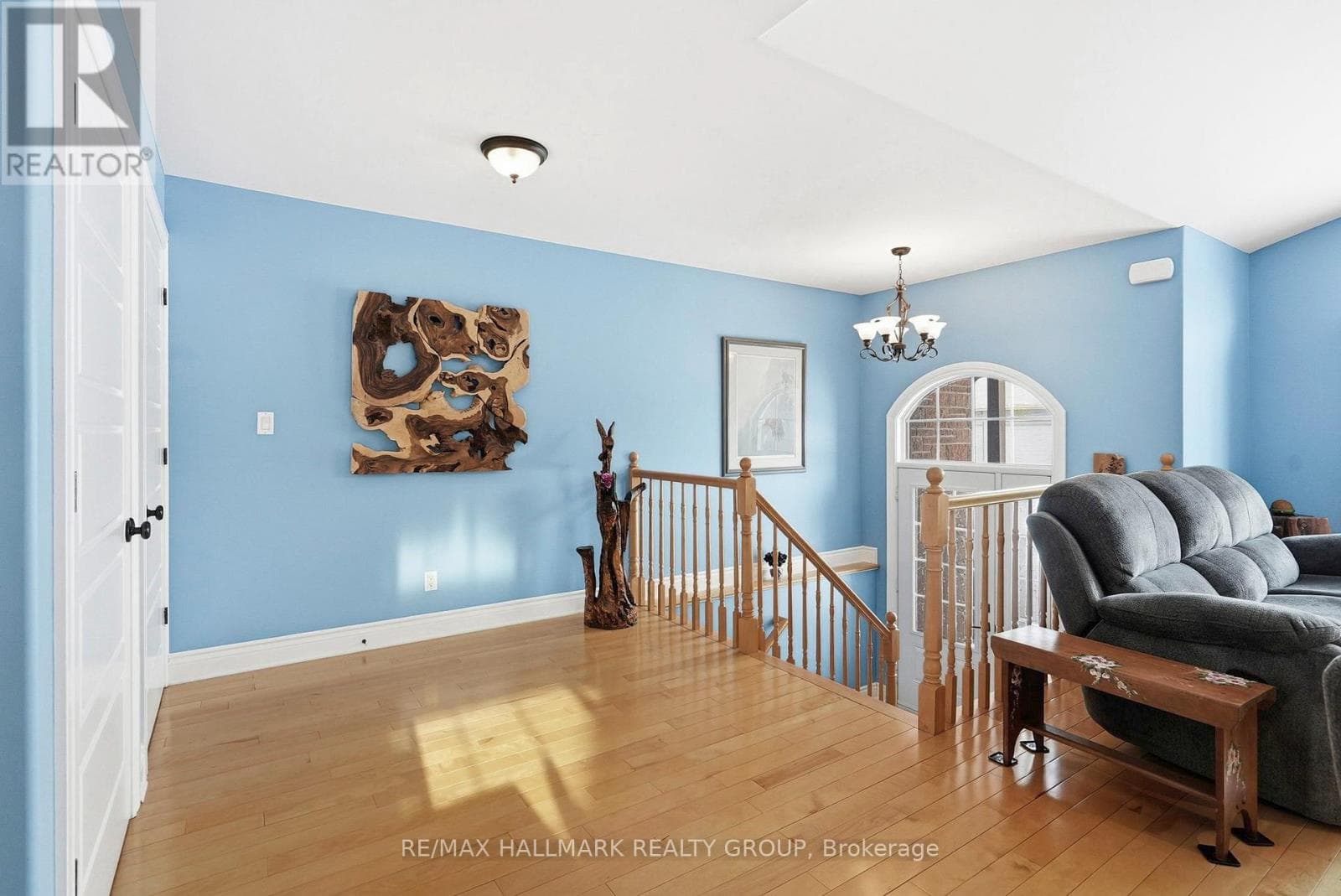 12 CEDAR STREET — photo 5