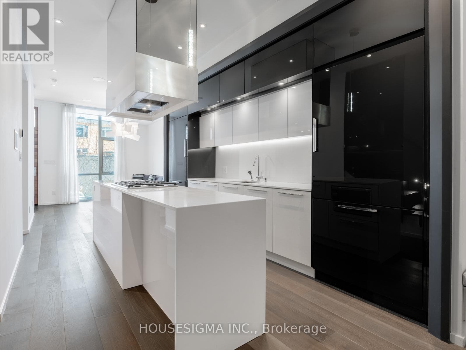 15 - 850 RICHMOND STREET W in West Queen West