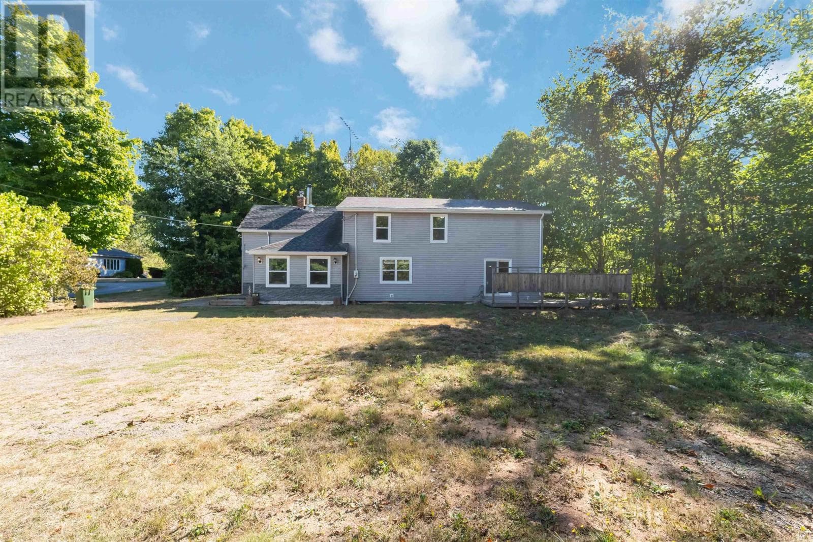736 CAMBRIDGE ROAD — photo 3