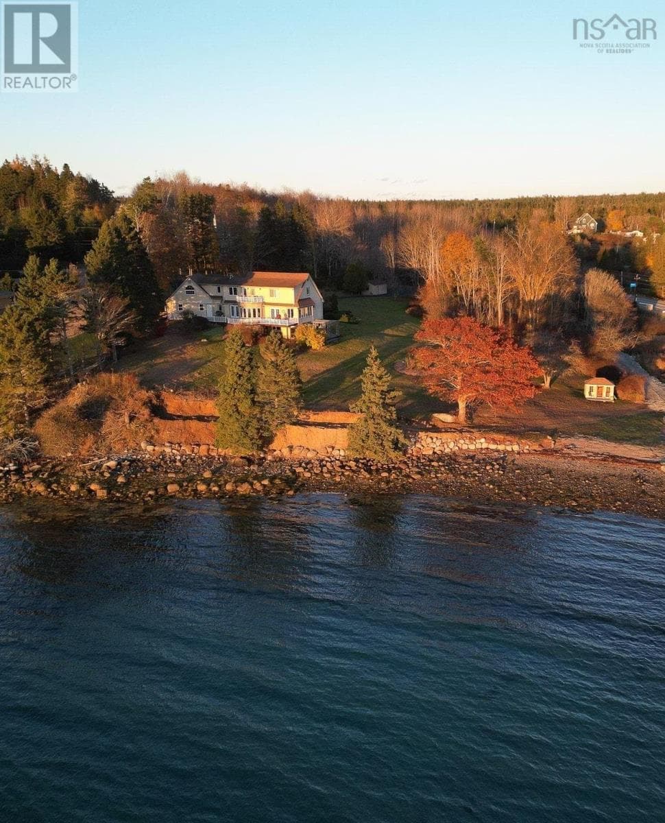 2 CROUCHERS POINT ROAD — photo 4