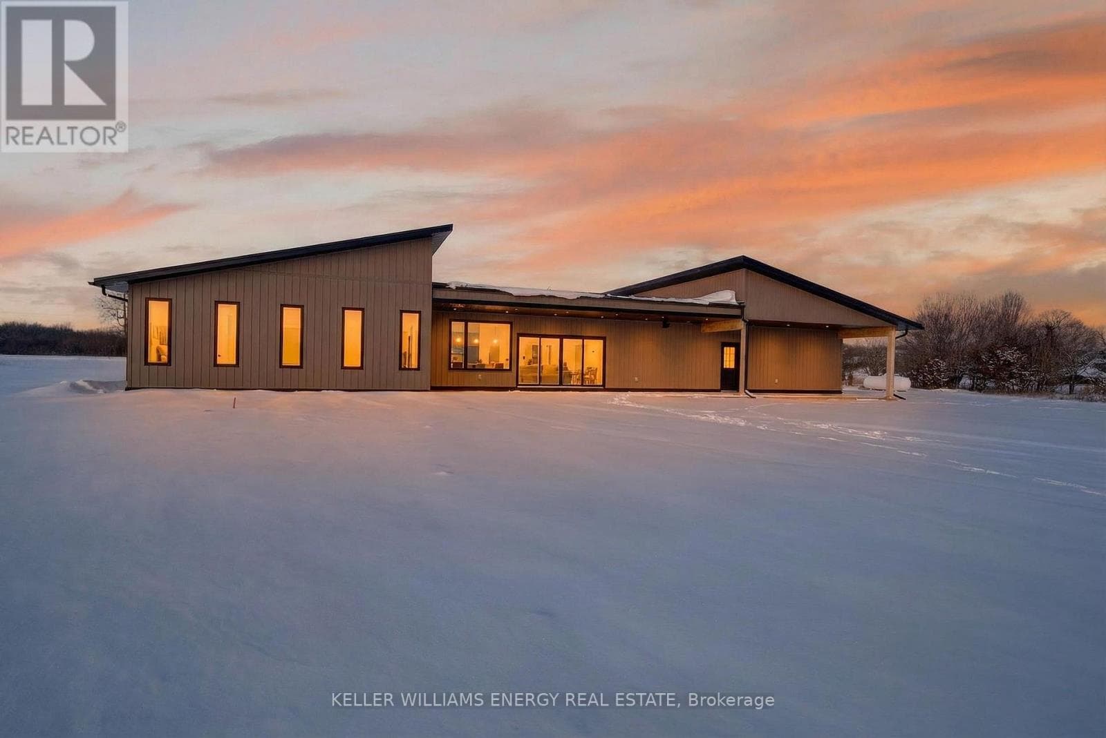 293 KELLY ROAD, Central Lakes — photo 3