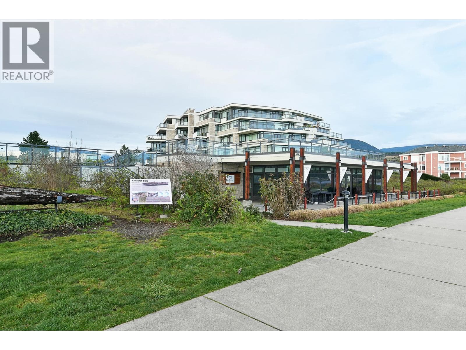 306 5665 TEREDO STREET, Greater Vancouver — photo 5