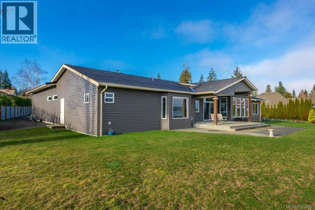 3885 DISCOVERY DRIVE, Vancouver Island — photo 3