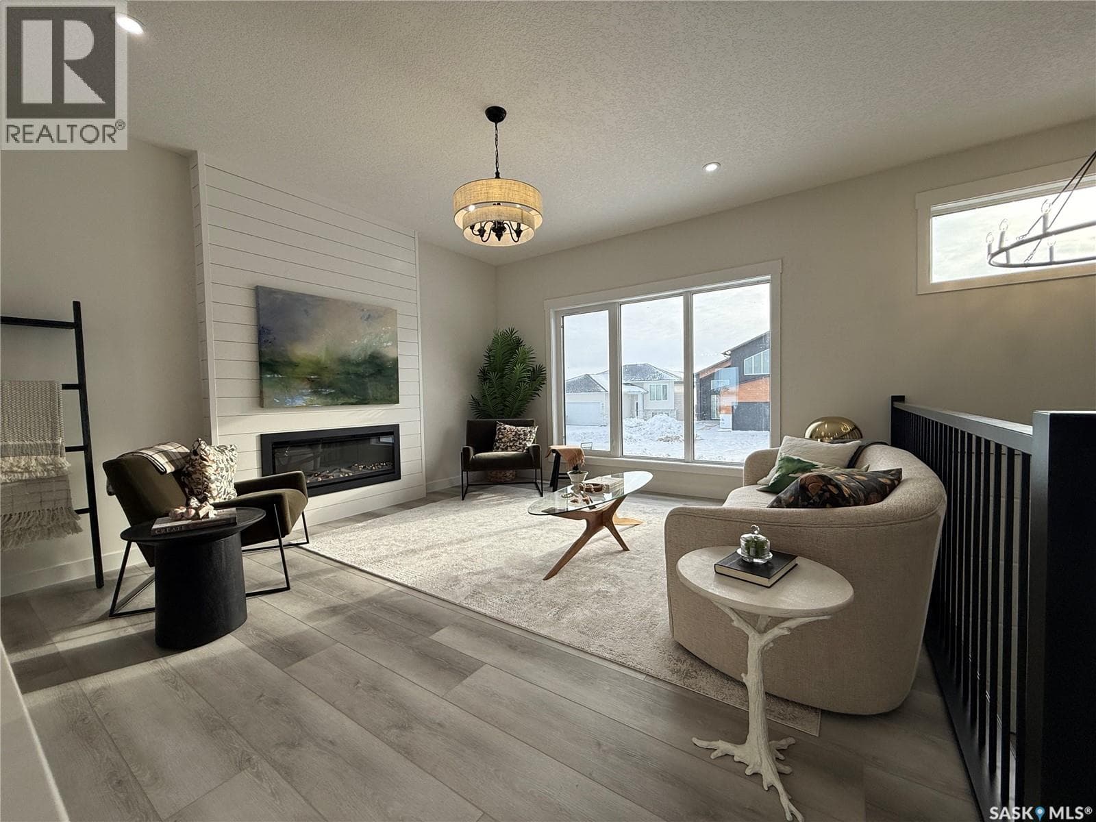 810 BALLESTEROS CRESCENT — photo 3