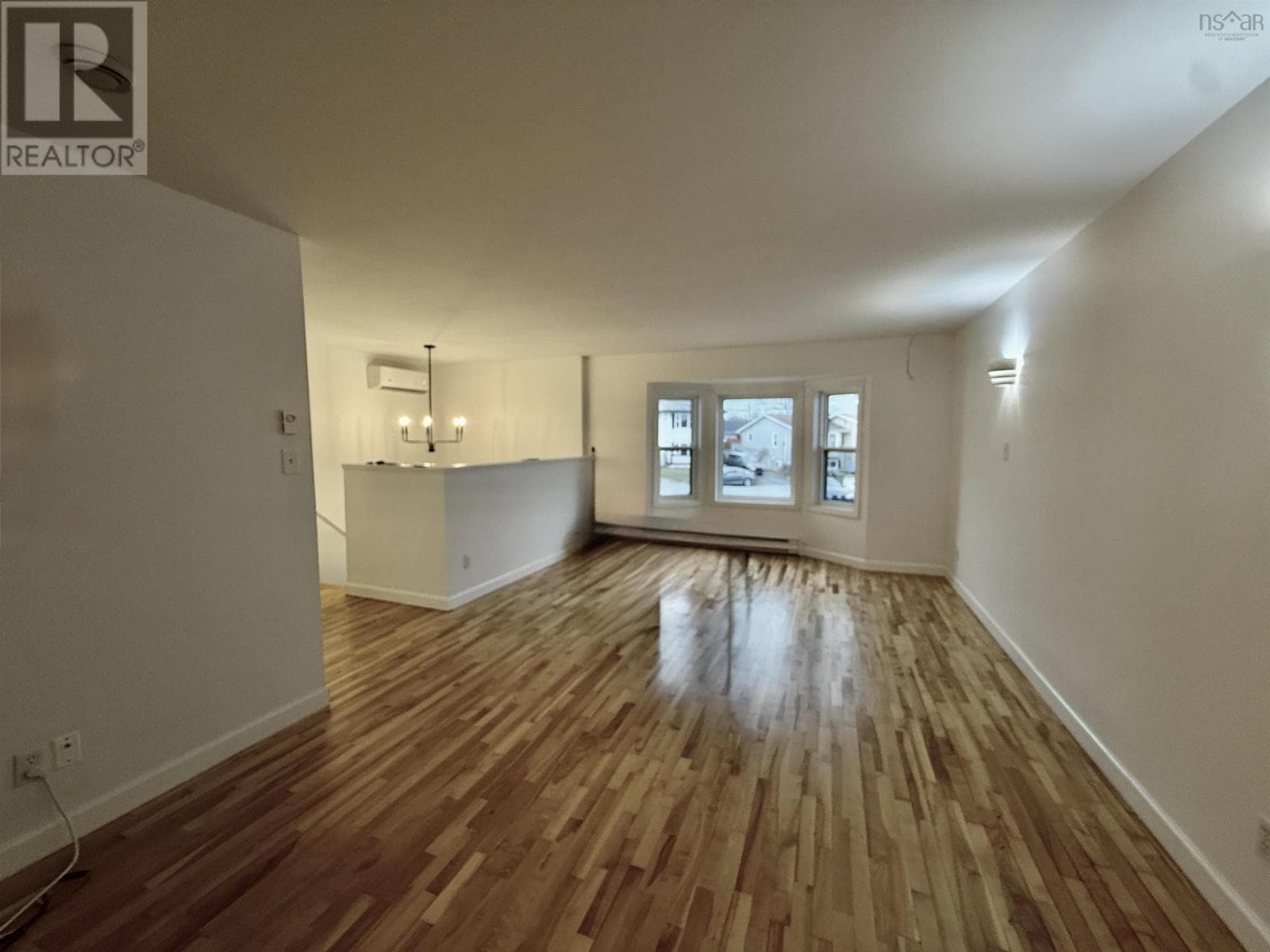 16 MATHERS COURT — photo 4