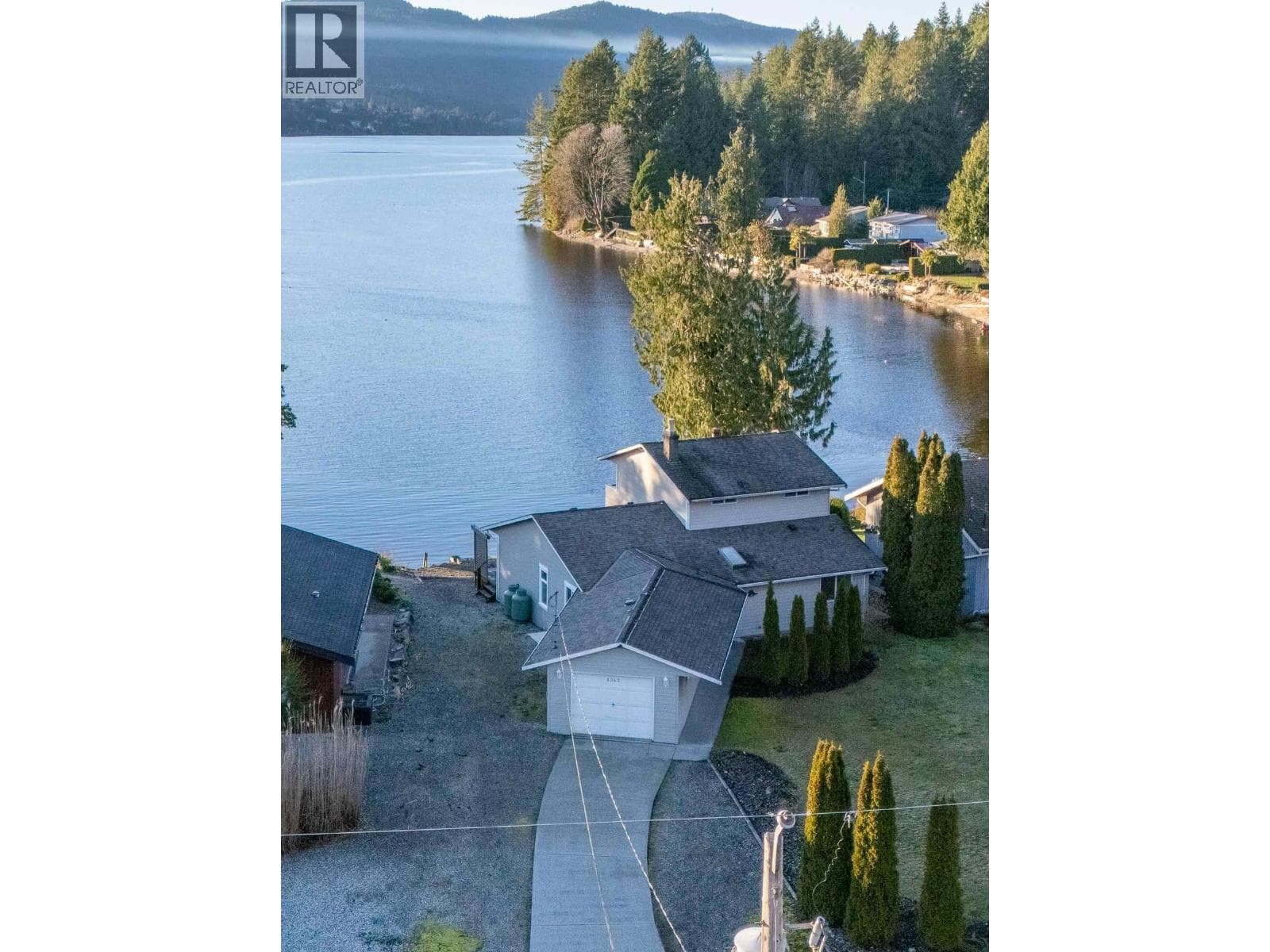 6343 MARMOT ROAD, Greater Vancouver — photo 2
