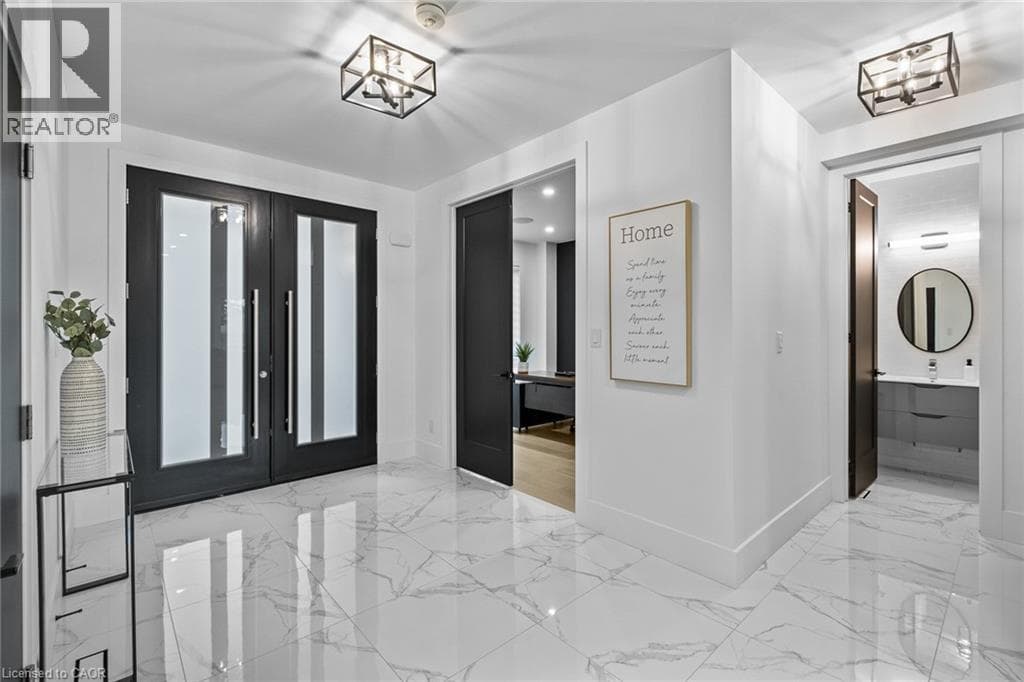 1207 QUEEN STREET — photo 4