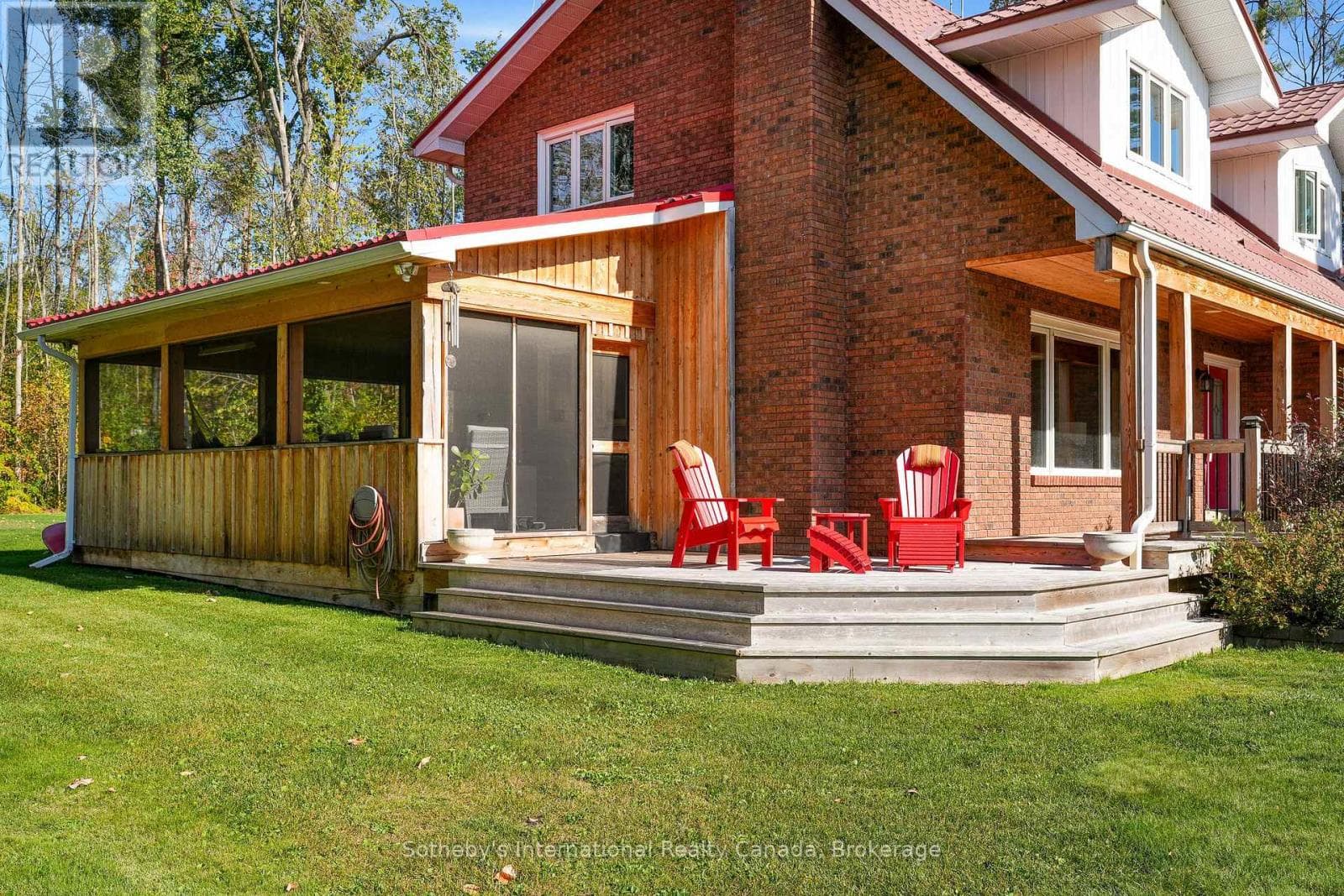 126 BRAMBEL ROAD — photo 4