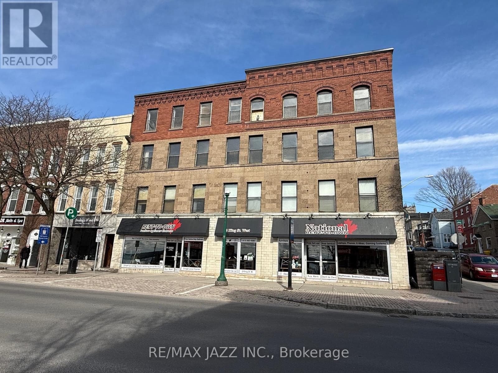 2 KING STREET W, Central Lakes — photo 2