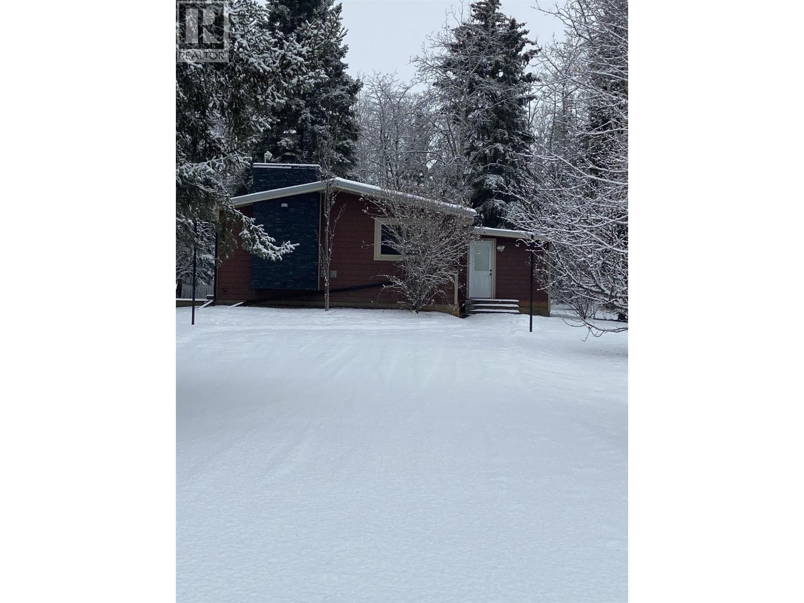 12802 FLEET STREET — photo 2