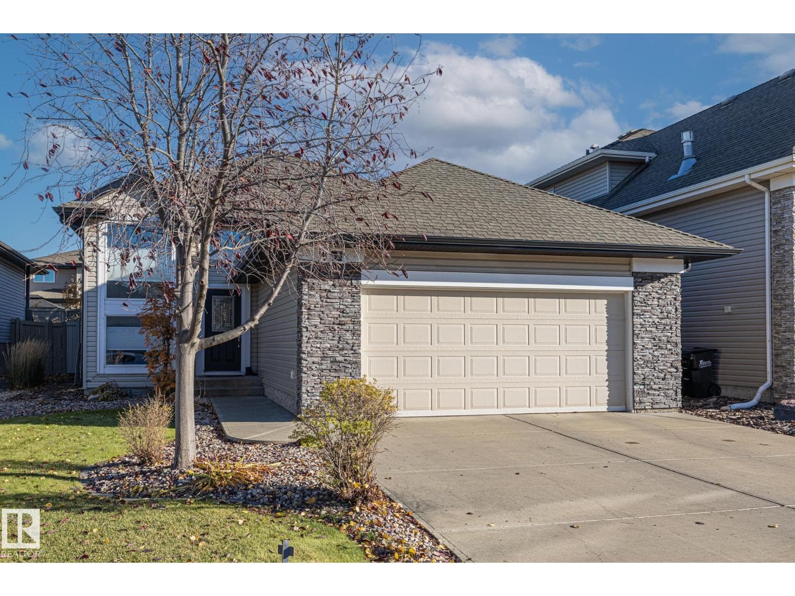 542 RIDGELAND WAY — photo 2