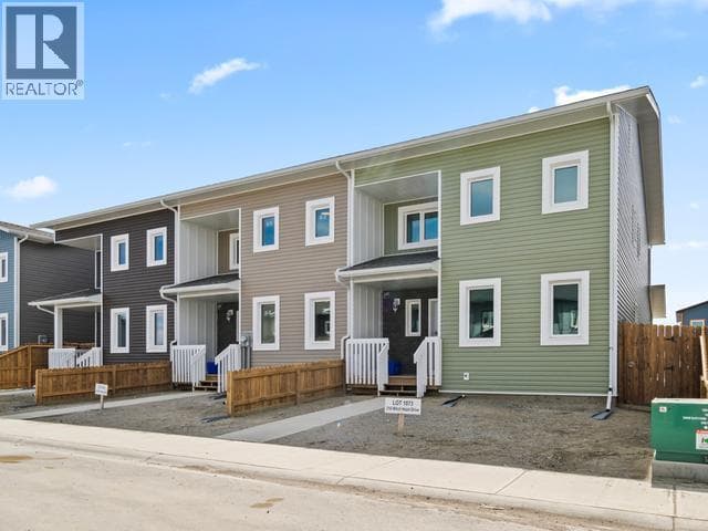 41 WYVERN AVENUE — photo 3