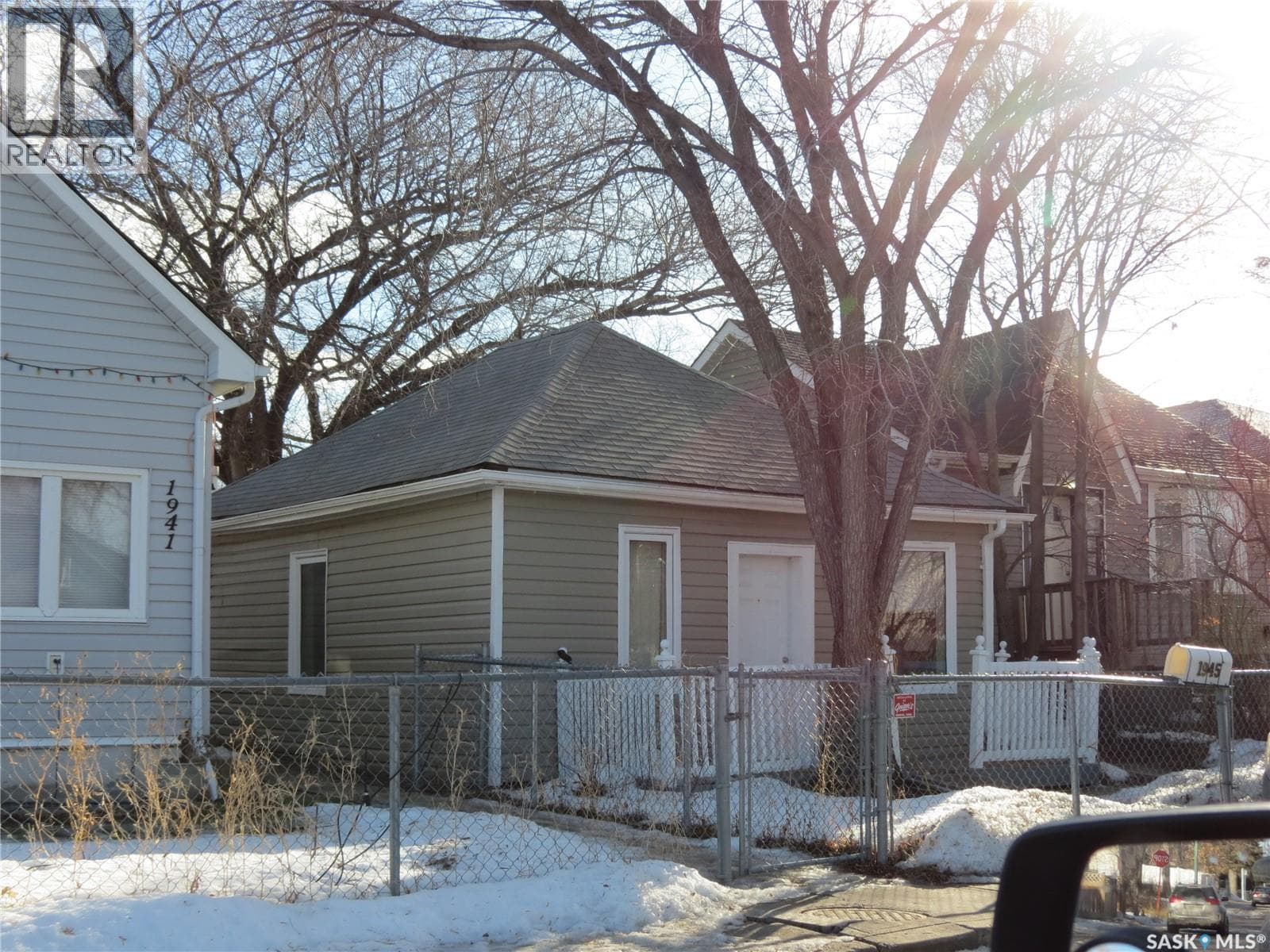 1945 WALLACE STREET — photo 2