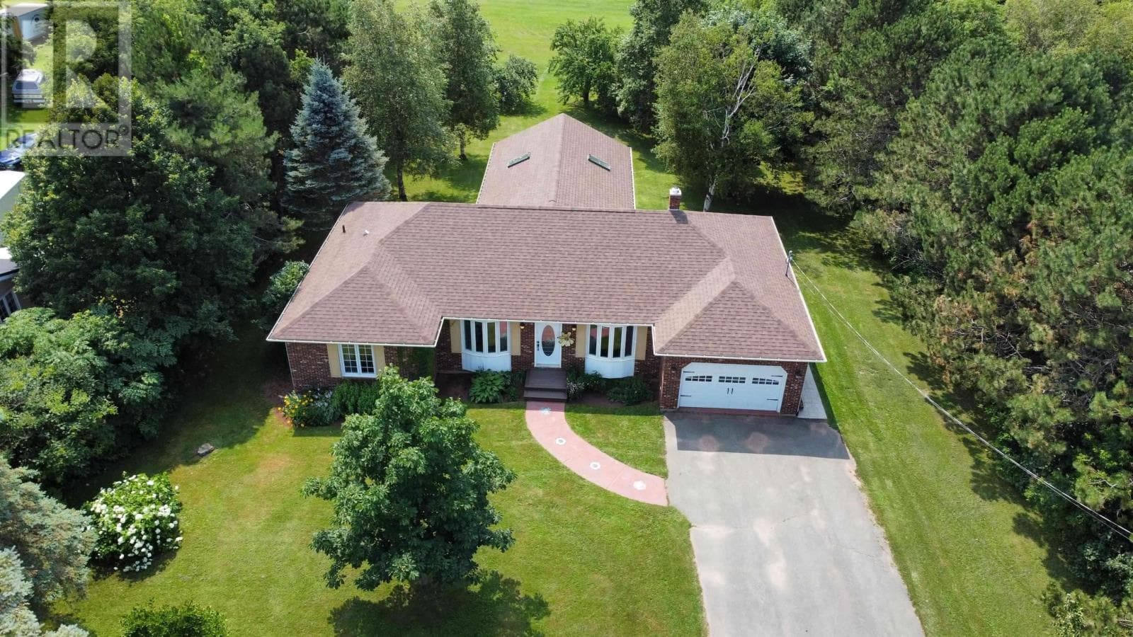 2175 Cannontown Road in 