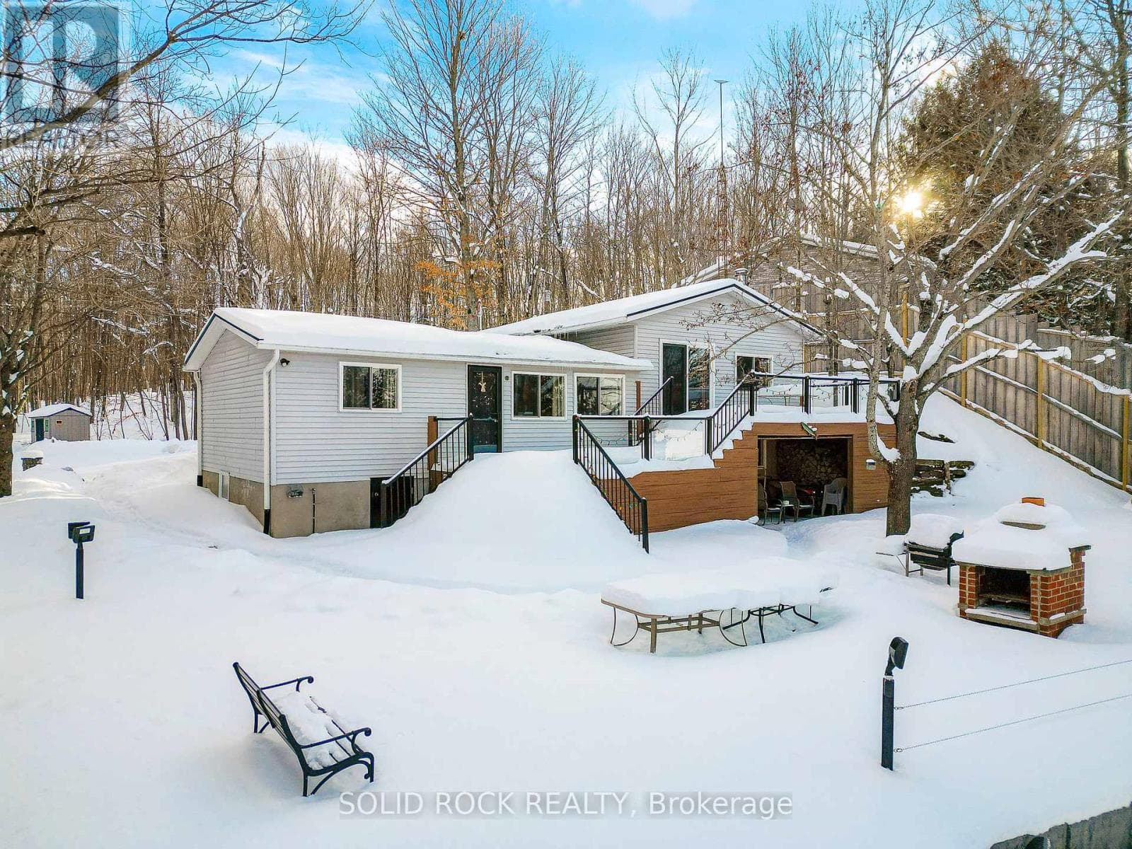 14 LOWER LAKE LANE in 