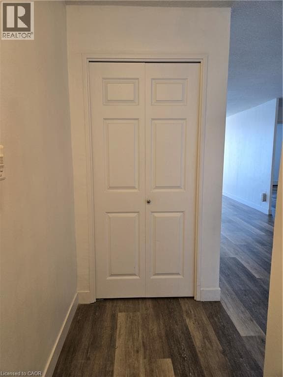563 MORNINGTON Avenue Unit# 706, Cornerstone — photo 2