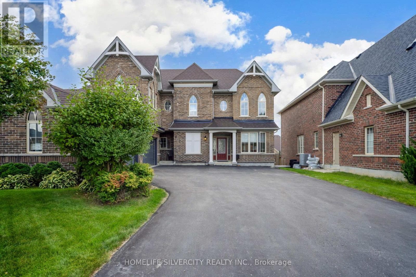 8 MITCHELL CRESCENT, Toronto — photo 2