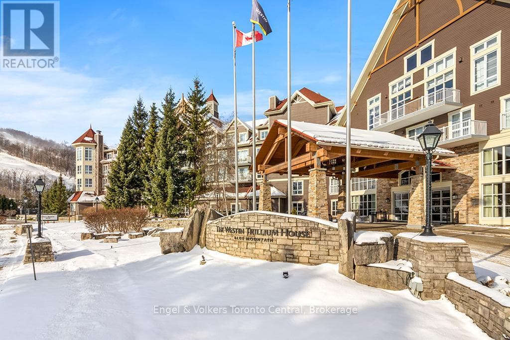 321 - 220 GORD CANNING DRIVE in 