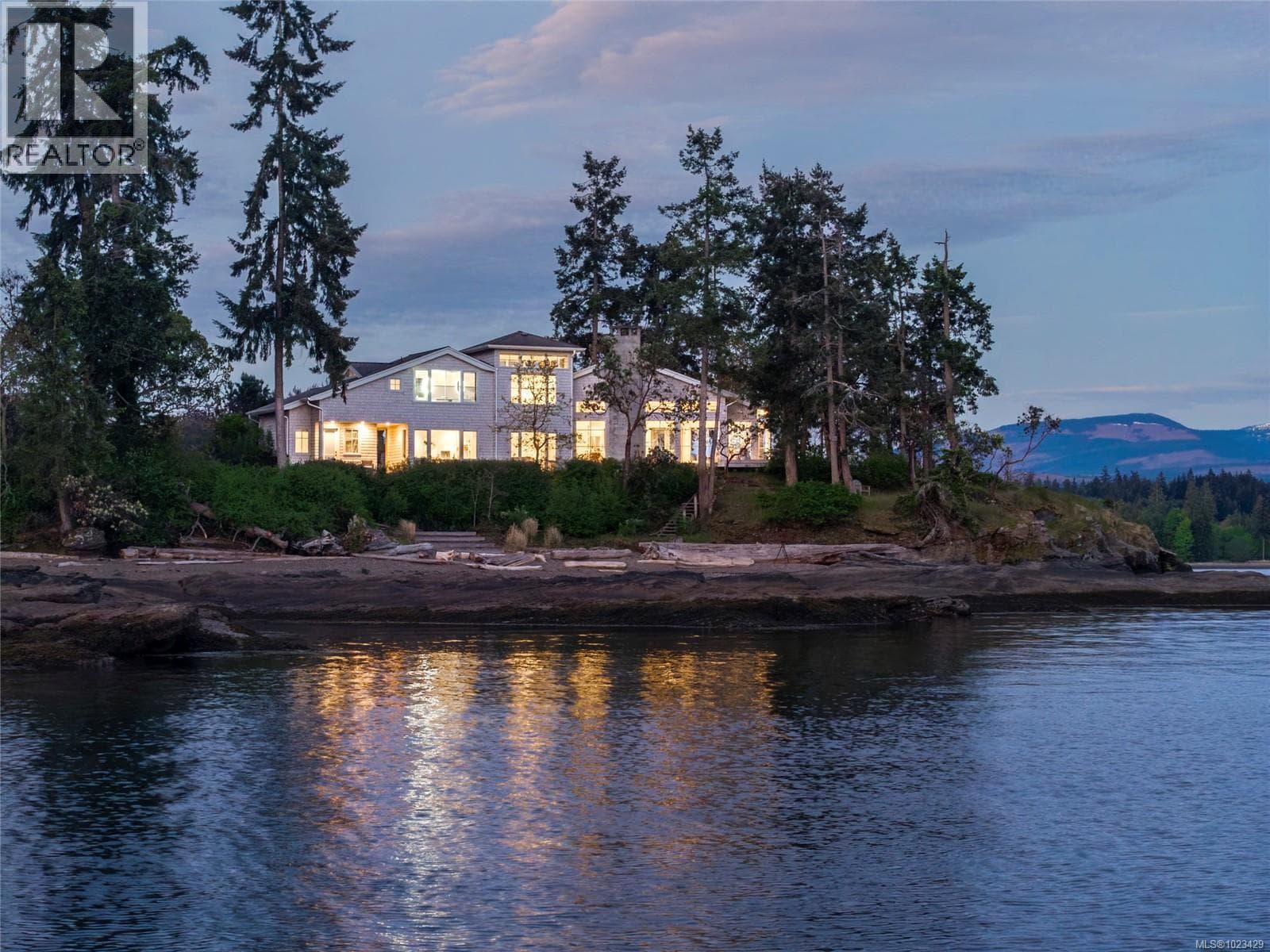 1341 MADRONA DRIVE in 