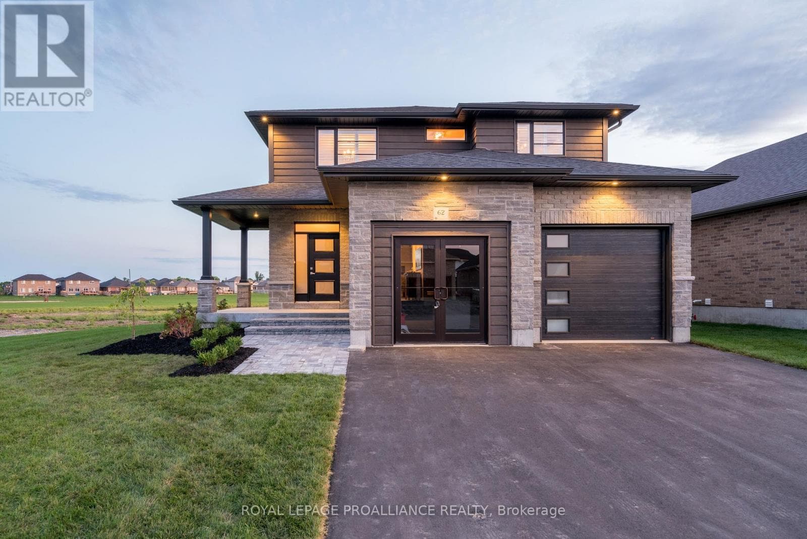 62 HAMPTON RIDGE DRIVE, Central Lakes — photo 2