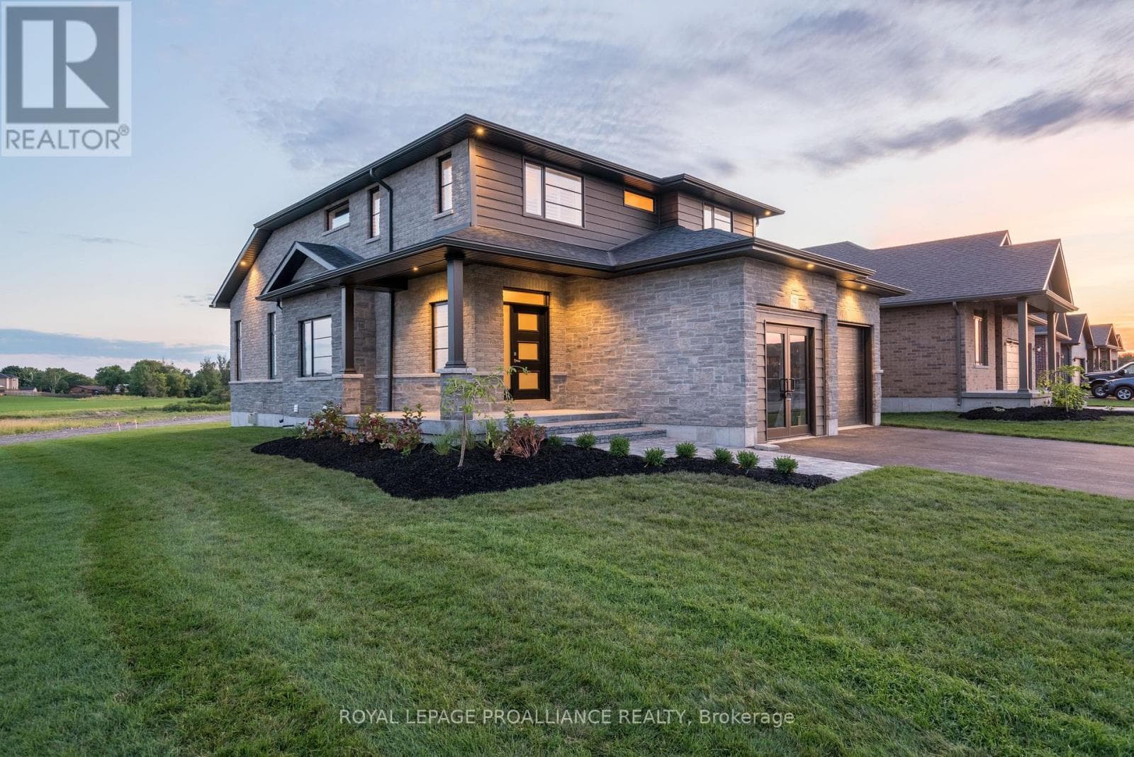 62 HAMPTON RIDGE DRIVE, Central Lakes — photo 3