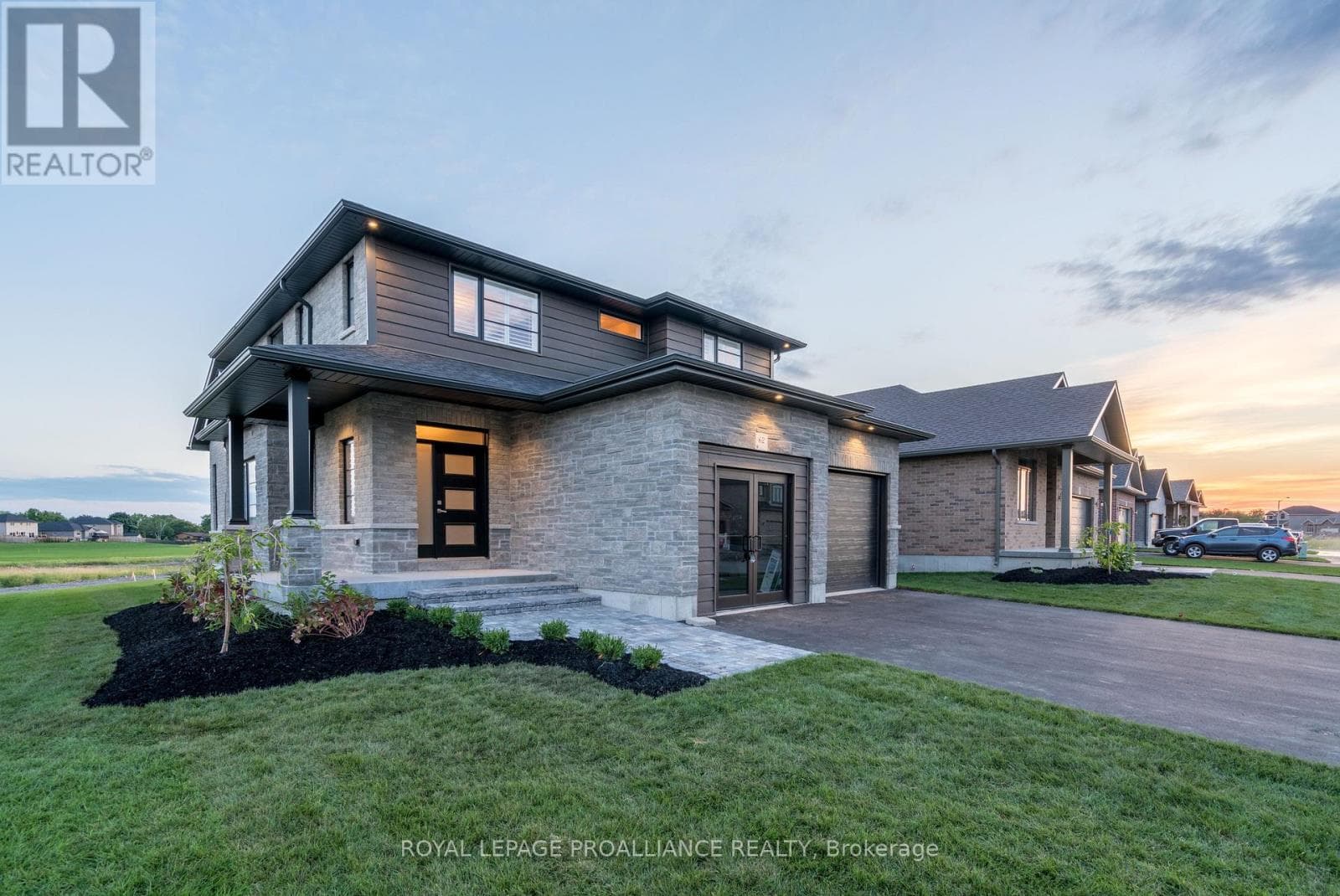 62 HAMPTON RIDGE DRIVE, Central Lakes — photo 4