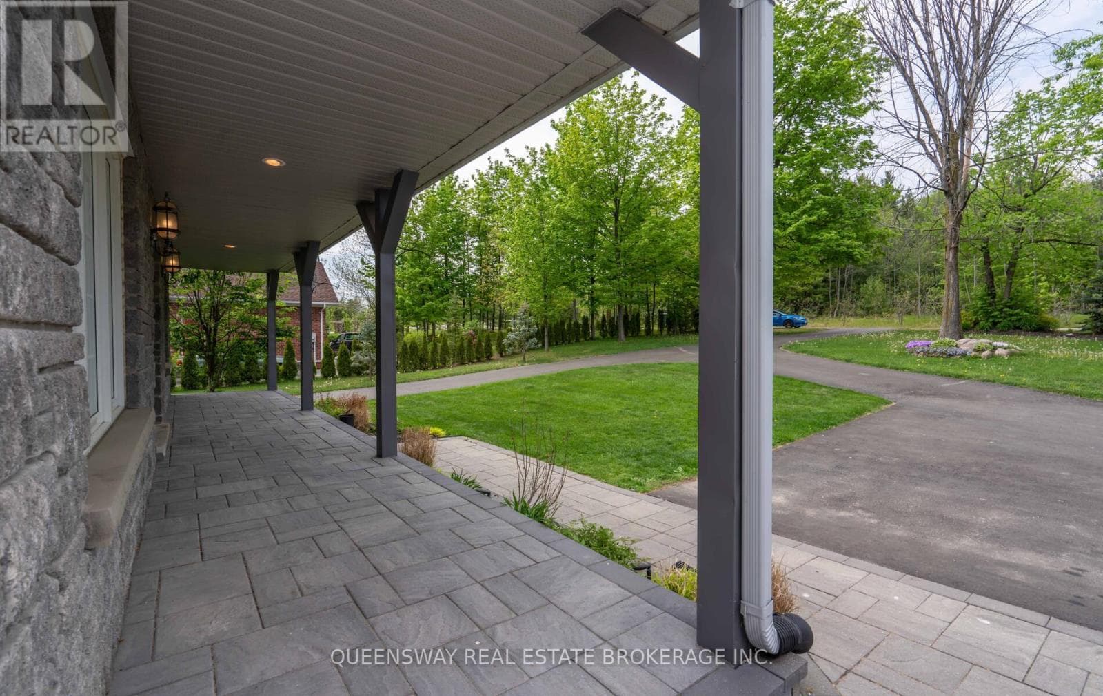 1841 FOREST VALLEY DRIVE, Toronto — photo 4