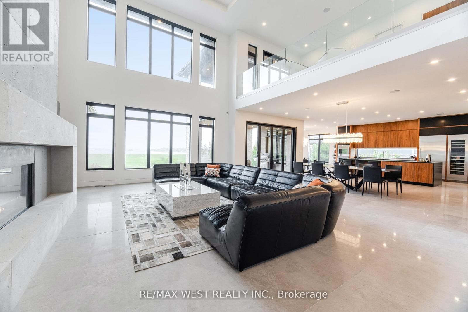 83 NAVIGATION DRIVE, Toronto — photo 4