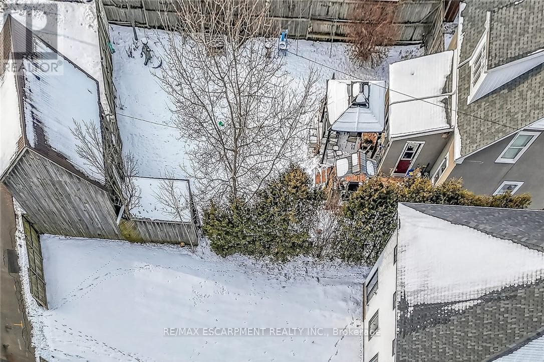 45 A HOWARD STREET, Toronto — photo 2