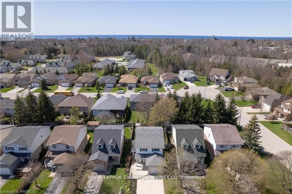 792 MACKENDRICK DRIVE, OnePoint — photo 4