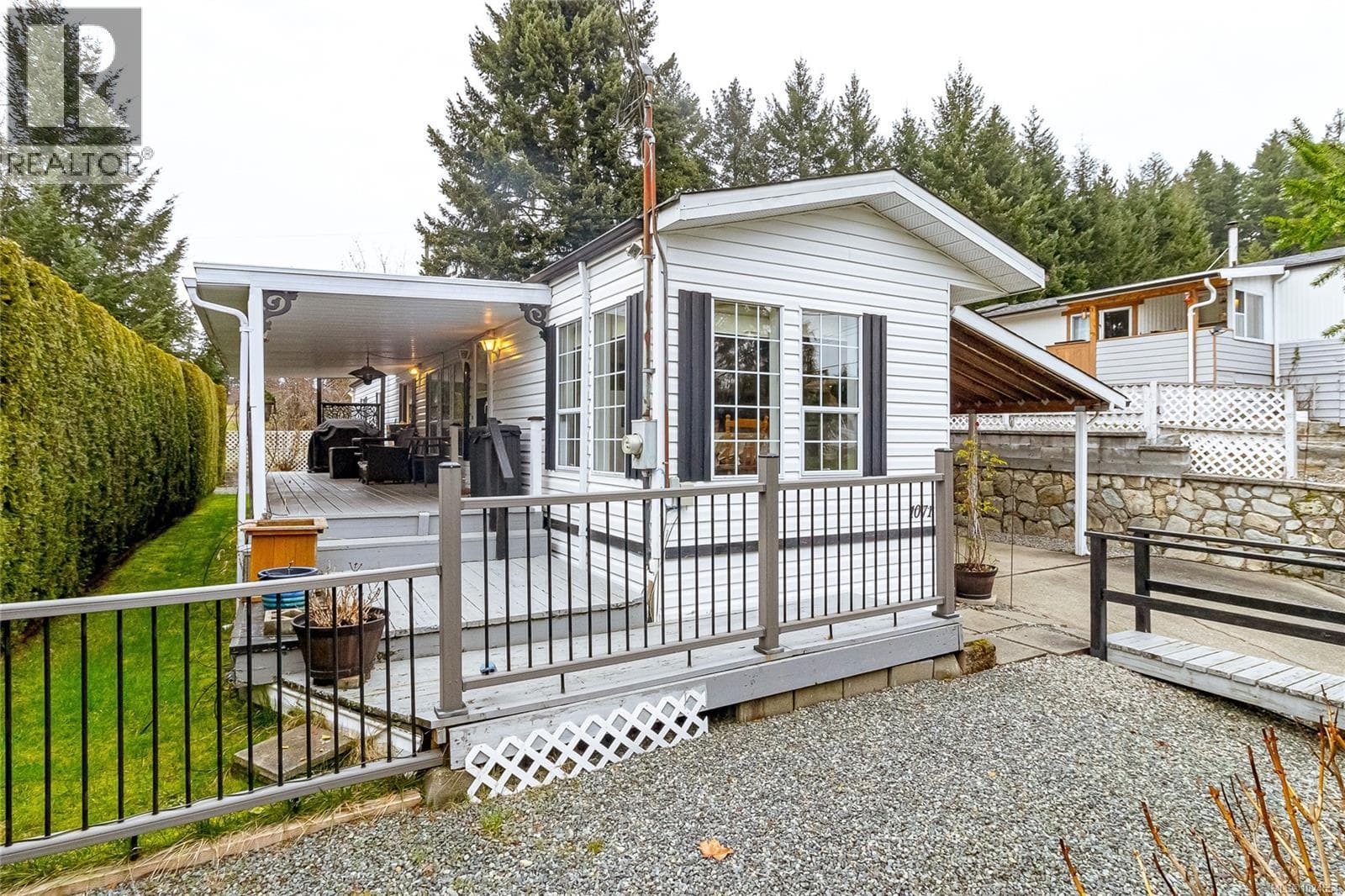 1071 Bourban Rd, Vancouver Island — photo 3