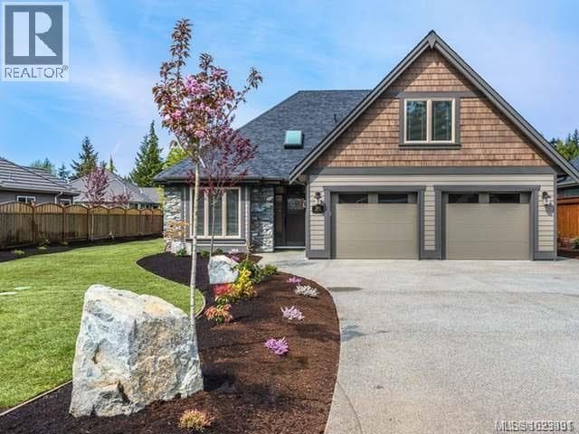 912 Ridgeline Blvd in 