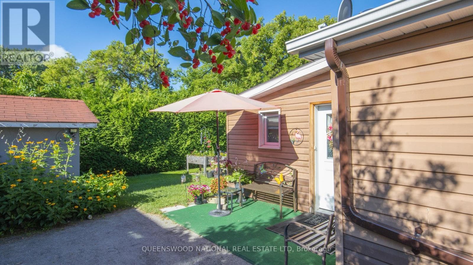 41 INGLIS STREET, Renfrew County — photo 2