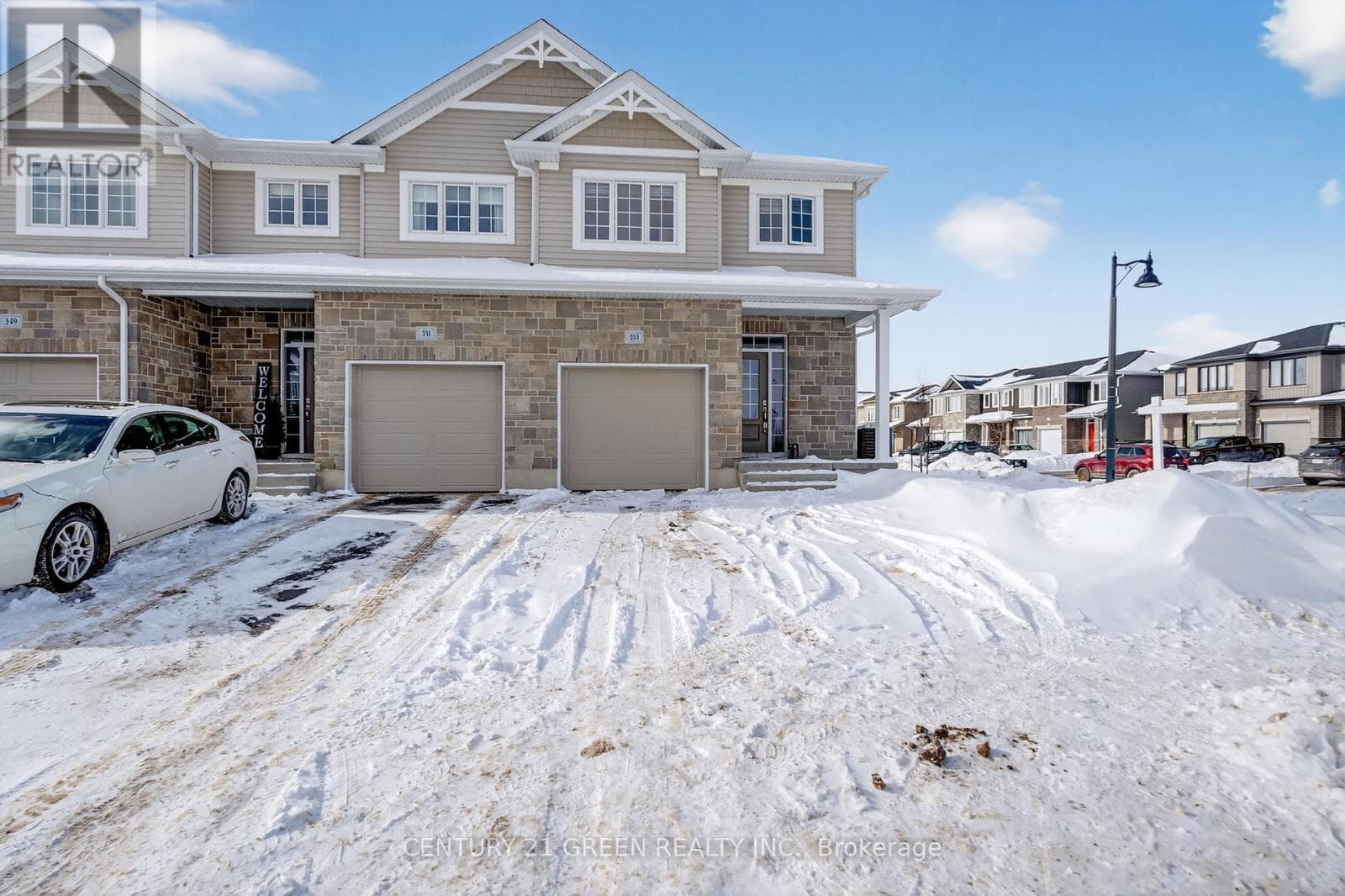 353 BUCKTHORN DRIVE in Cataraqui Westbrook
