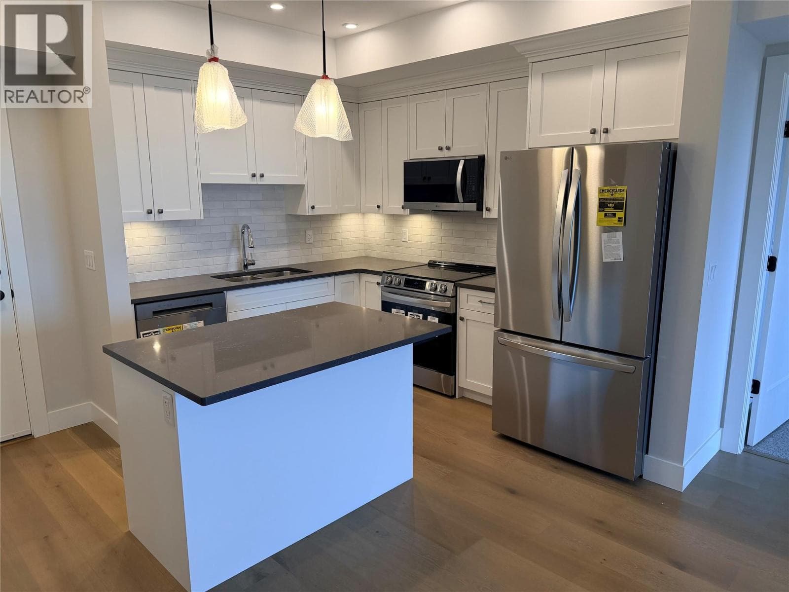 2171 VAN HORNE DRIVE UNIT 307, Interior REALTORS® — photo 2