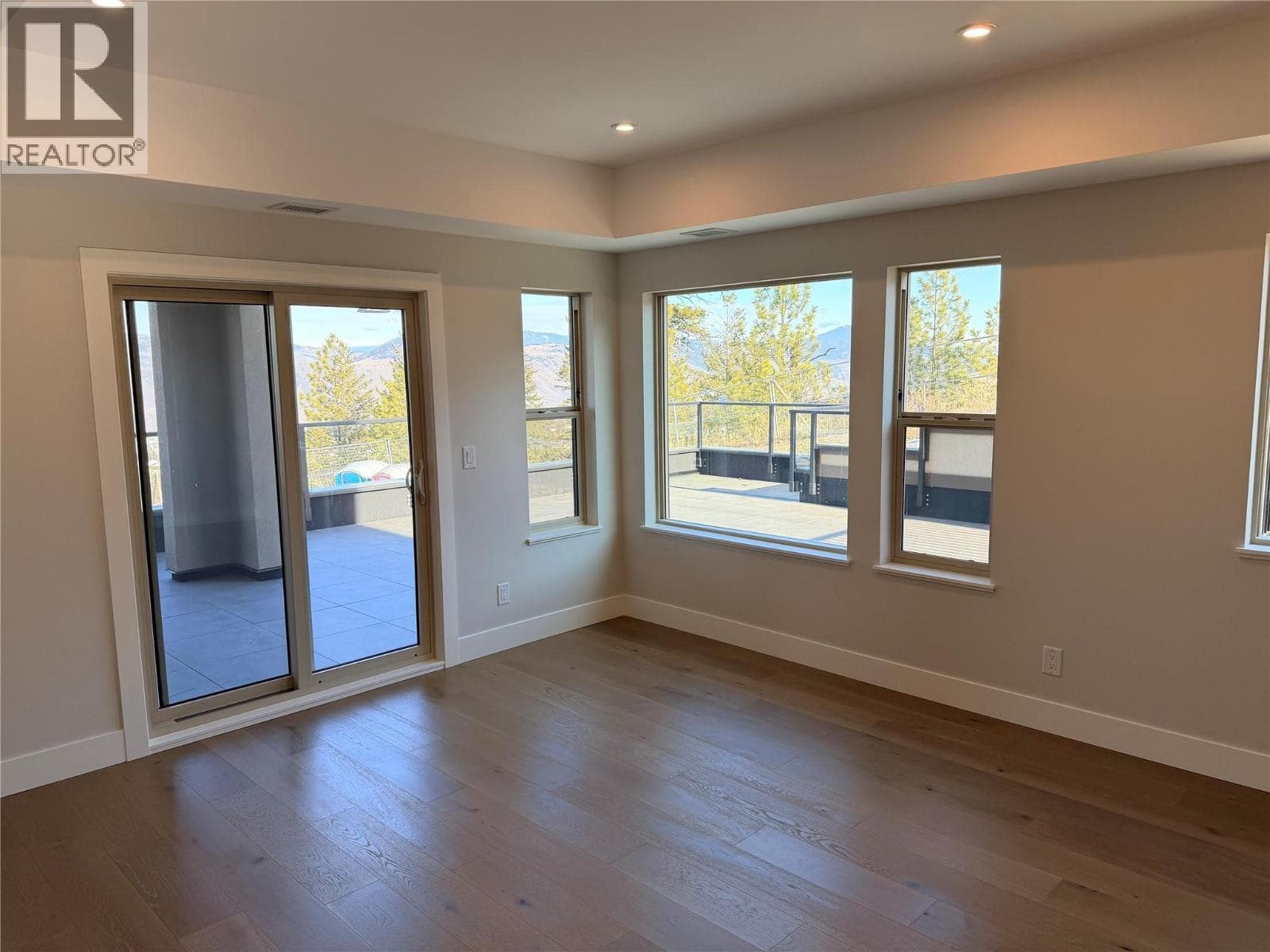 2171 VAN HORNE DRIVE UNIT 103, Interior REALTORS® — photo 5