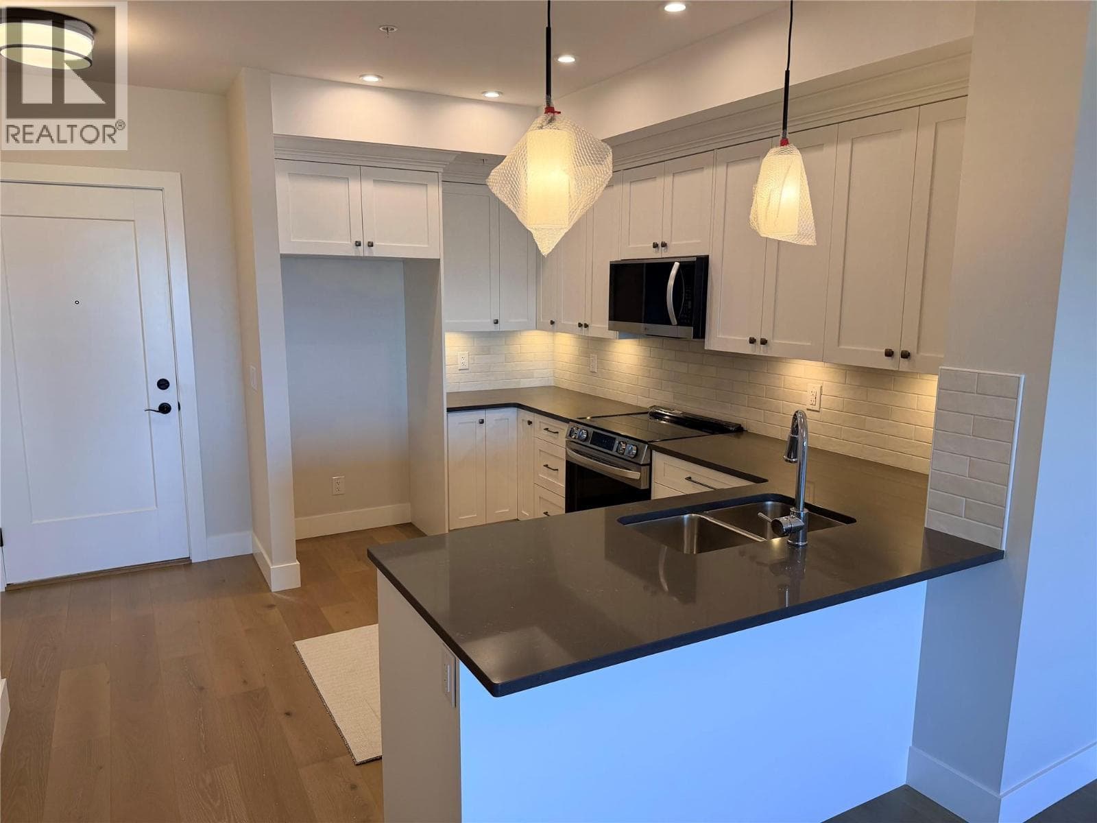 2171 VAN HORNE DRIVE UNIT 108, Interior REALTORS® — photo 2