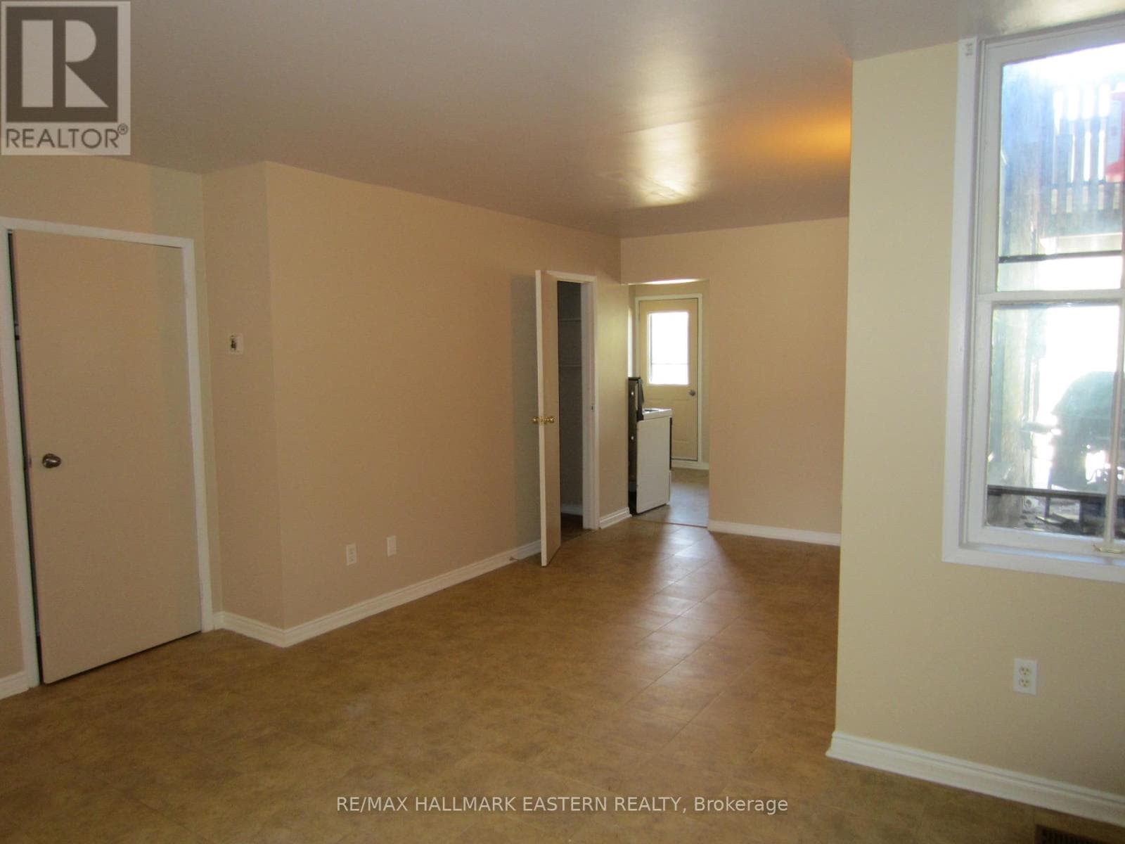 122 PARK STREET NORTH, Central Lakes — photo 5
