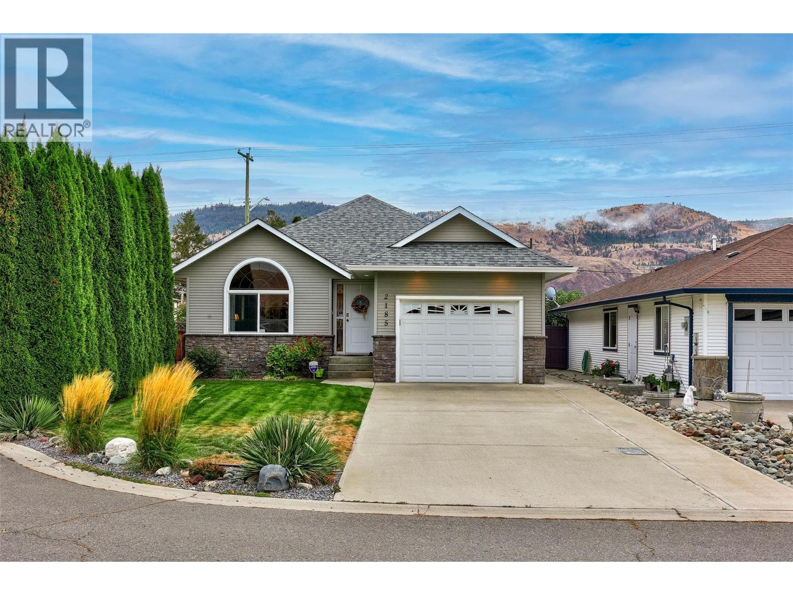 2185 INVERMERE PLAZA in 